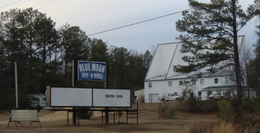 Blue Moon Drive-in Image
