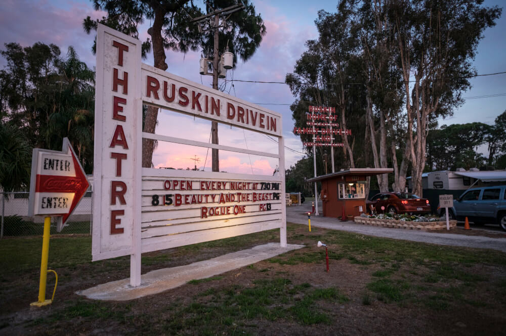 Ruskin Drive-in Theater Image