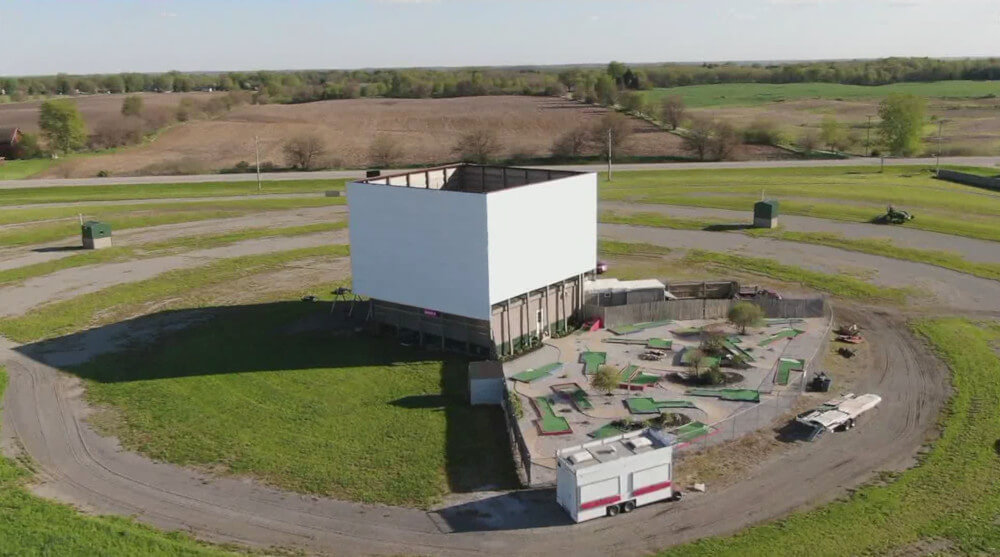 Blue Grass Drive-in Theater Image